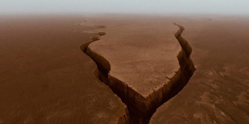 Valle de la Lengua de Serpiente, en desierto de Dash-e Lut, en Irán