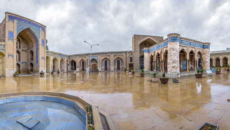Mosque of Atigh