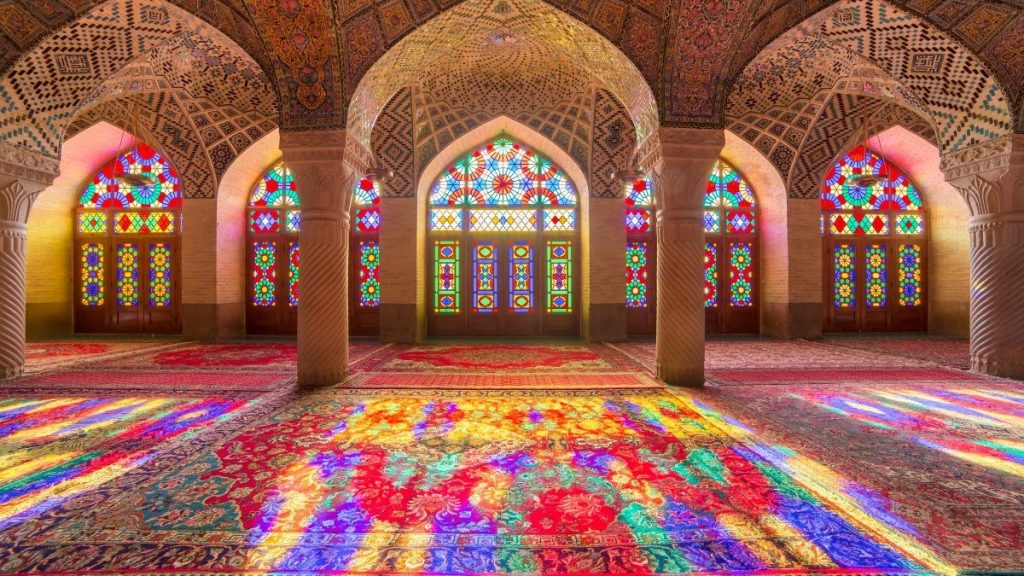 How to Travel to Iran – Everything You Need to Know